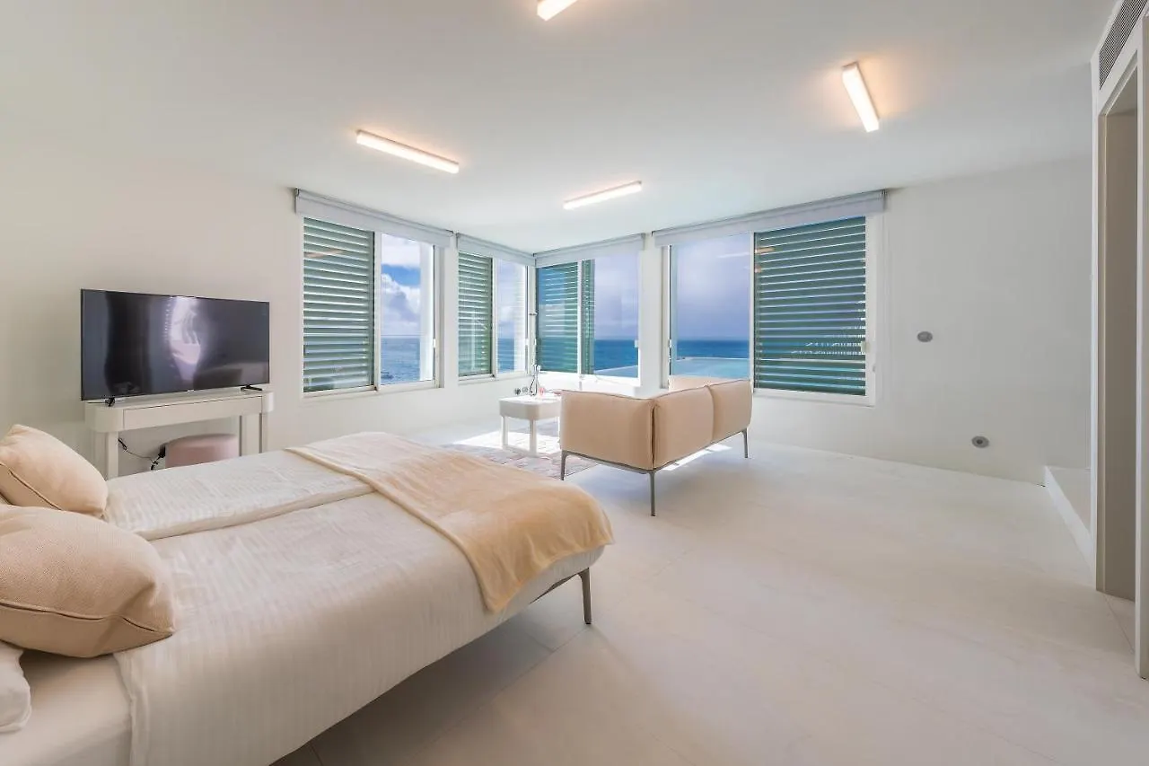 Willa Luxury Barreirinha House Old Town By Hr Madeira Funchal  Portugalia