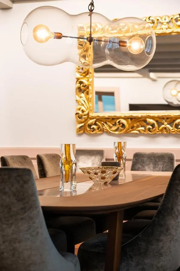 Willa Luxury Barreirinha House Old Town By Hr Madeira Funchal  Portugalia