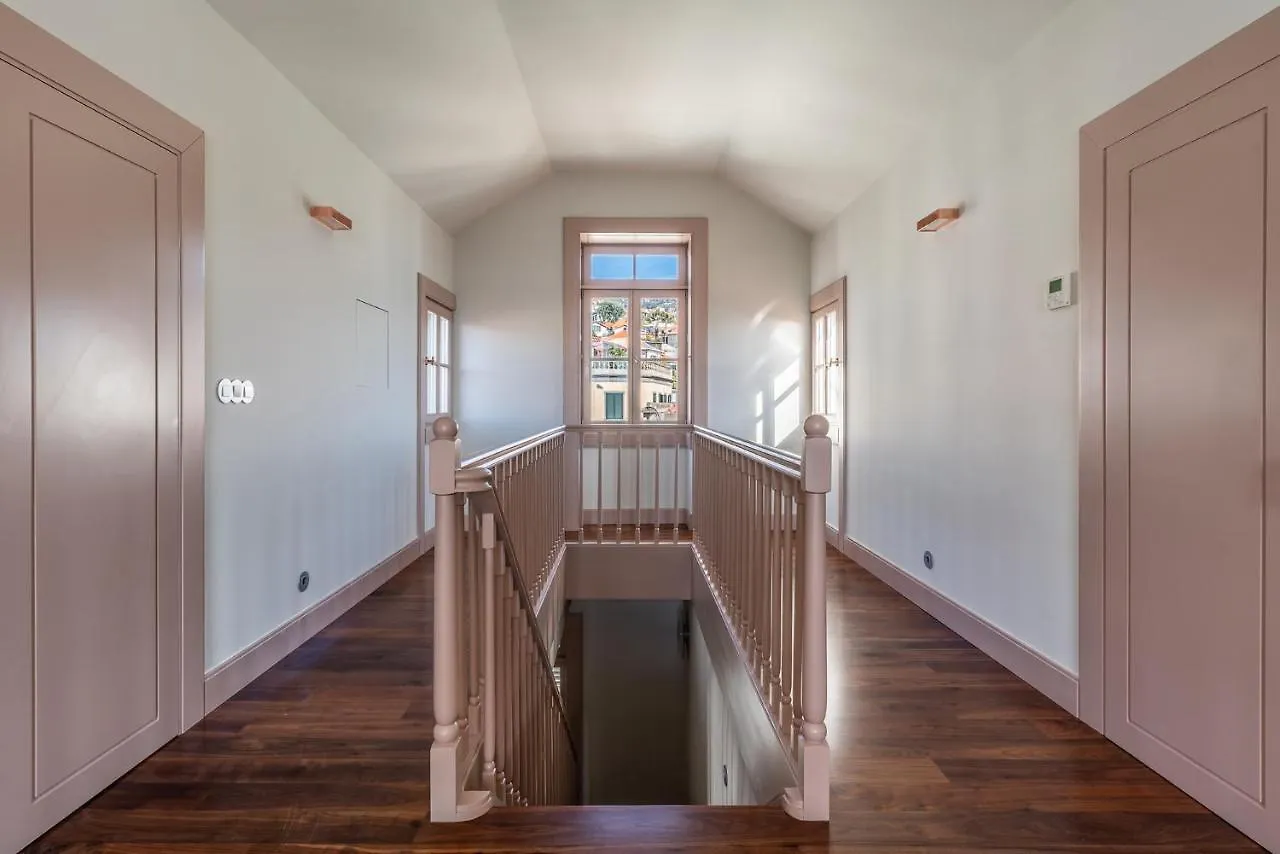 فيلا Luxury Barreirinha House Old Town By Hr Madeira فونشال 0*,  البرتغال